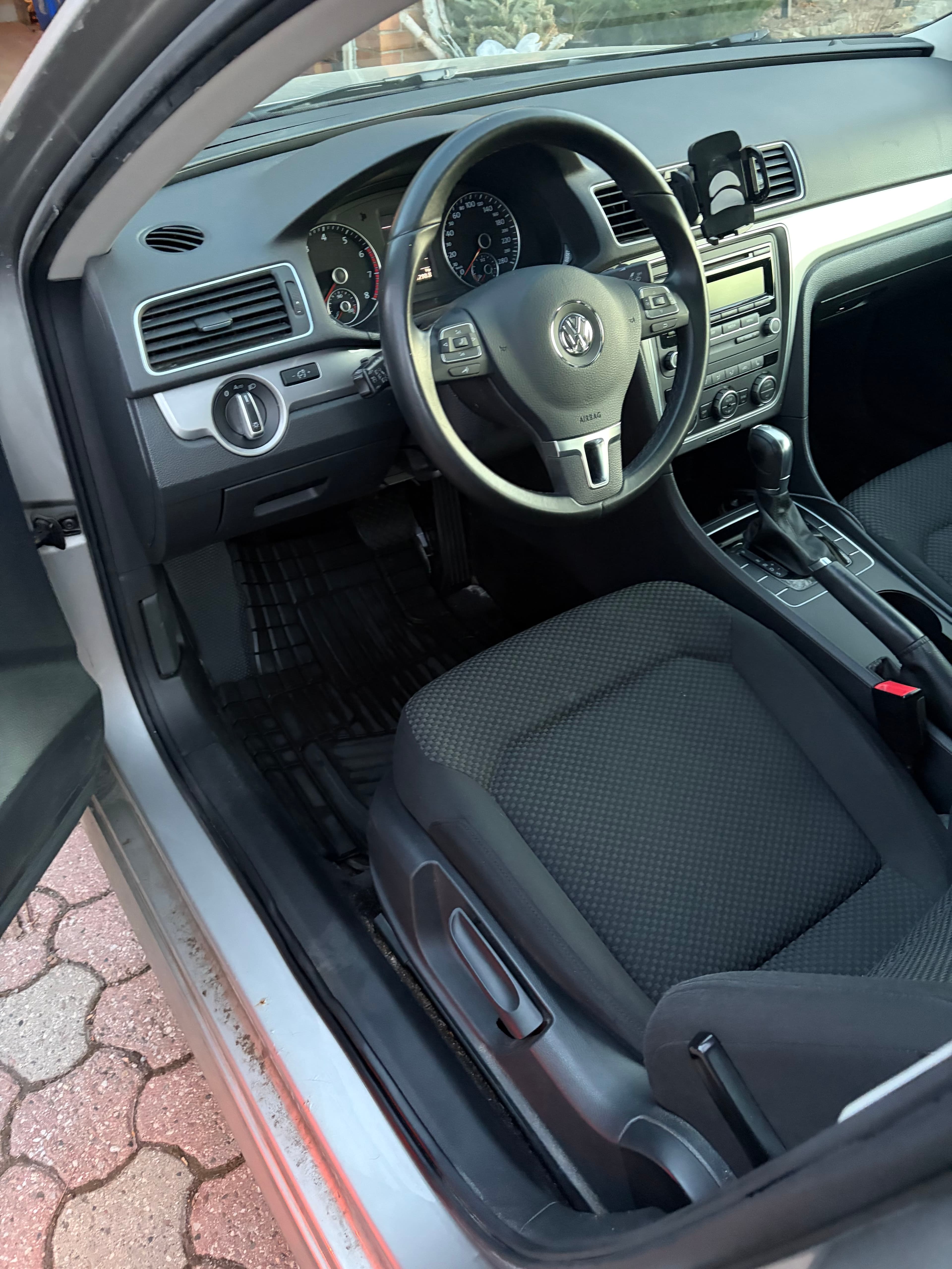 Volkswagen cloth seats clean